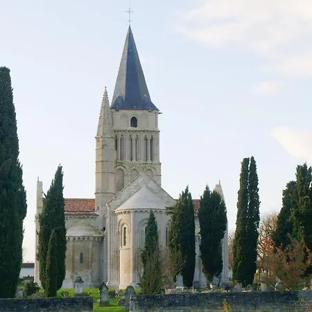 Buddleia Casa de Férias Cherbonnieres (Charente-Maritime)