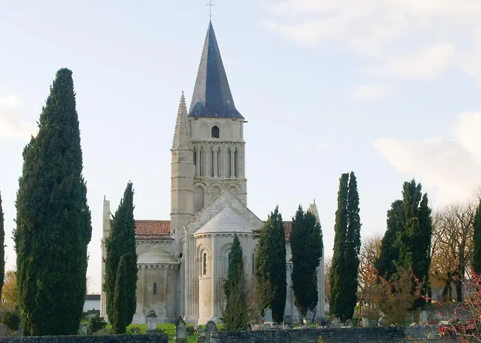 Buddleia Ferienhaus Cherbonnieres (Charente-Maritime)